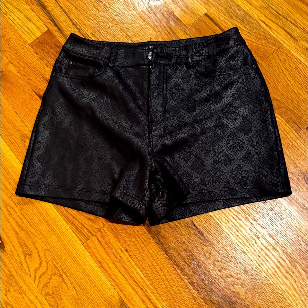 Dress Shorts